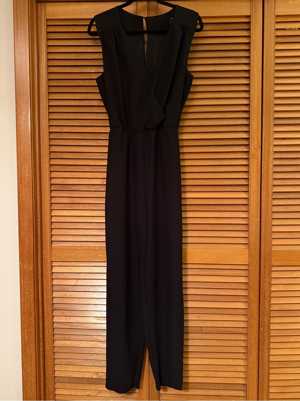 le chateau Black Sleeveless Jumpsuit
